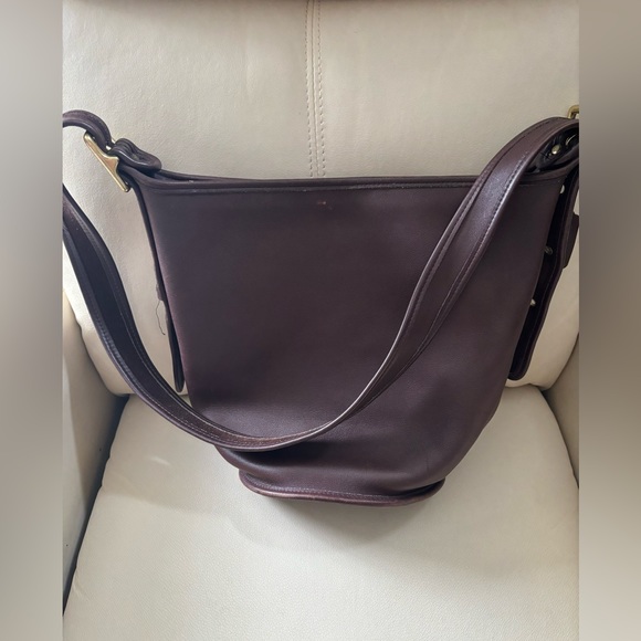 VINTAGE Glove Tan Mahogany Legacy Coach Bag Story Patch #9953 June 1997 - Picture 1 of 9